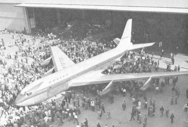 Prototype for Boeing 707 airliner and KC-135 tanker